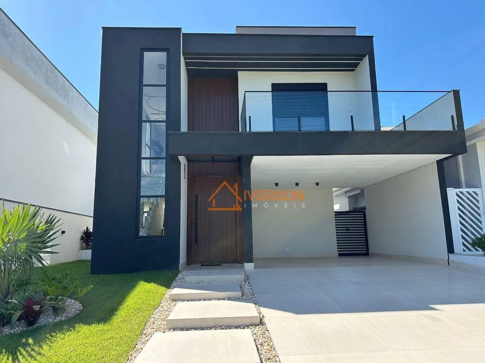 Sobrado, 4 quartos, 218 m² - Foto 1