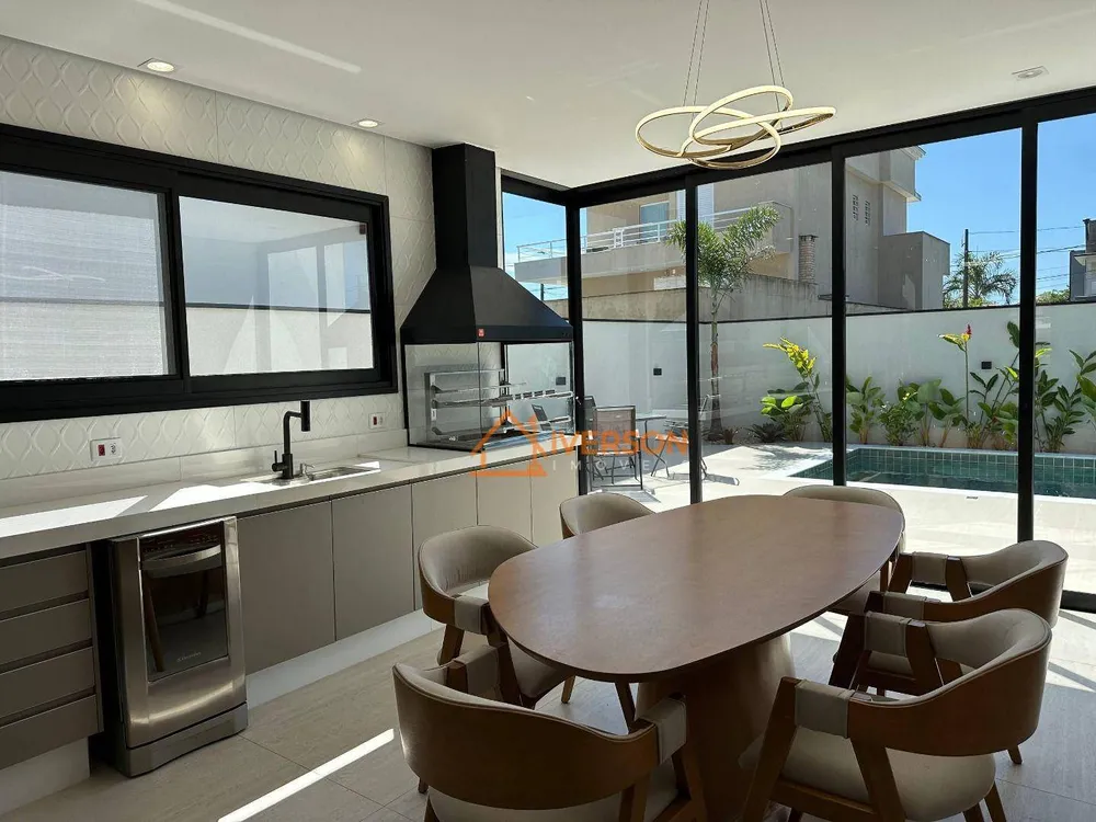 Sobrado, 4 quartos, 218 m² - Foto 3