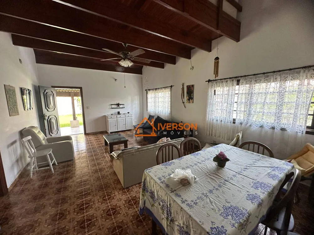 Casa, 2 quartos, 239 m² - Foto 2