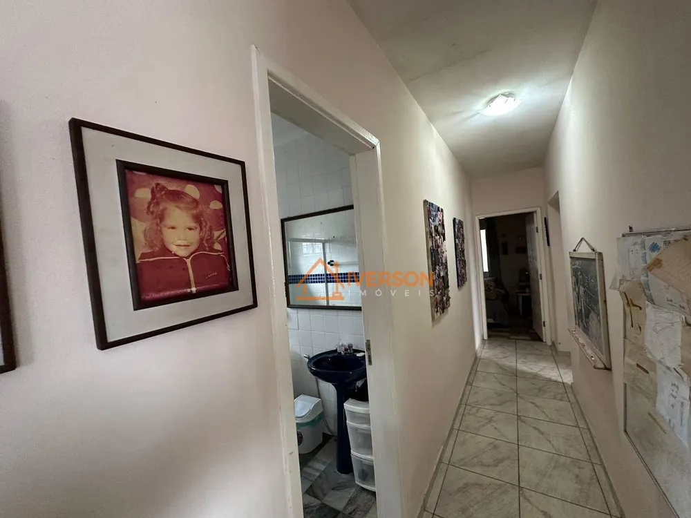 Casa, 5 quartos, 200 m² - Foto 4