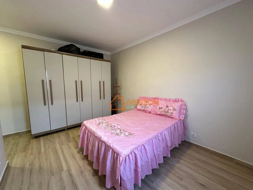 Casa, 4 quartos, 195 m² - Foto 10