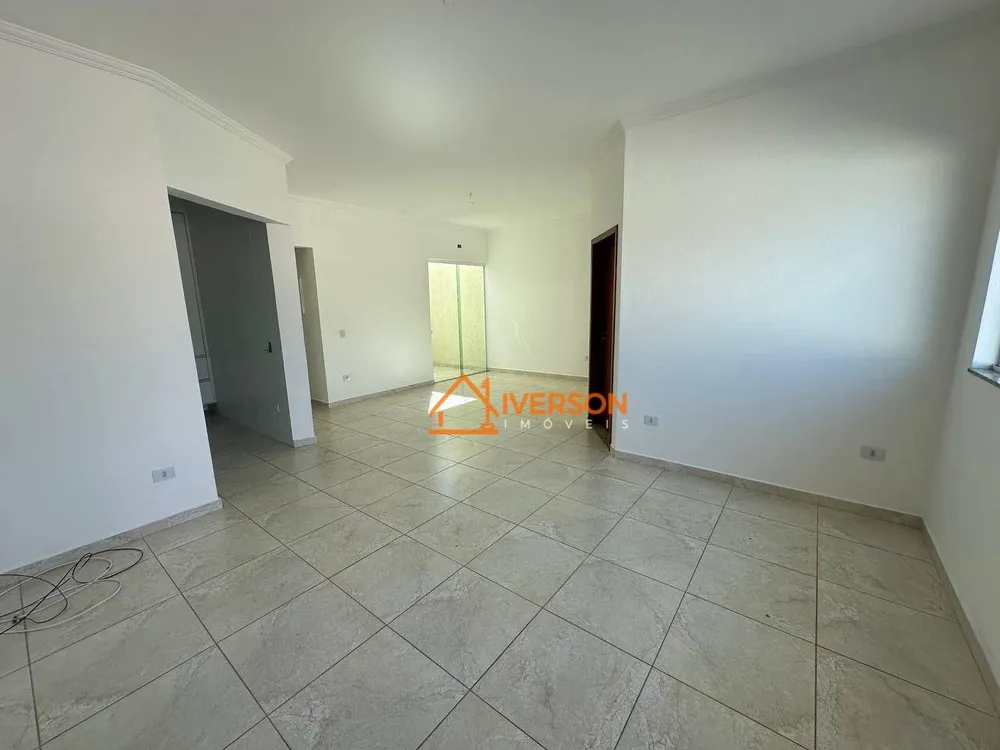 Casa, 3 quartos, 170 m² - Foto 2