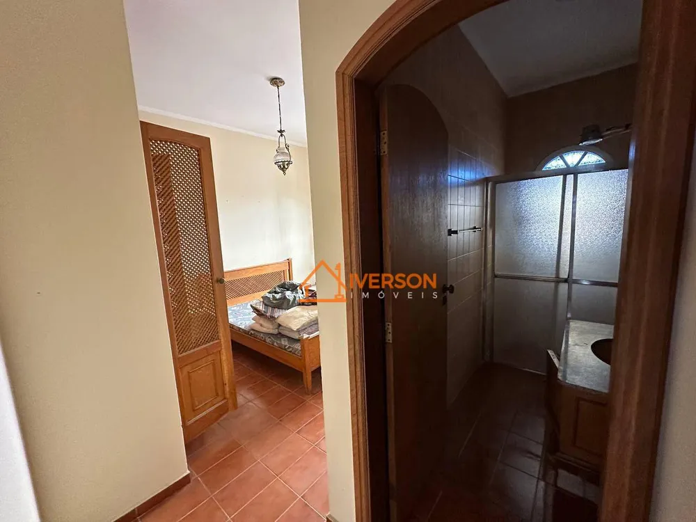 Casa, 4 quartos, 200 m² - Foto 4