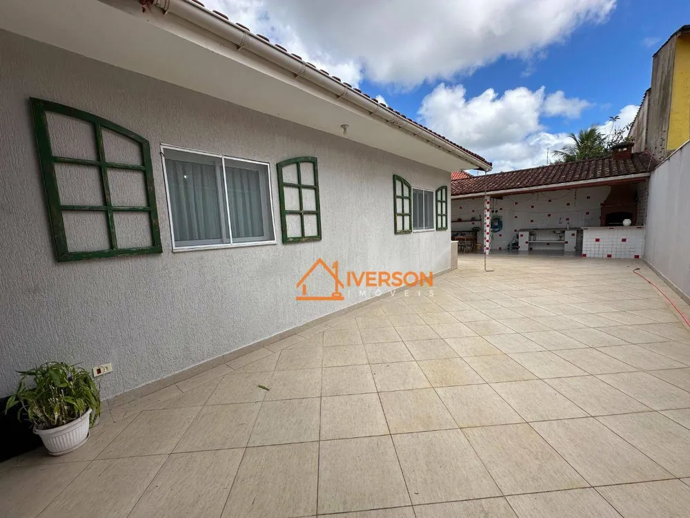 Casa, 3 quartos, 129 m² - Foto 1
