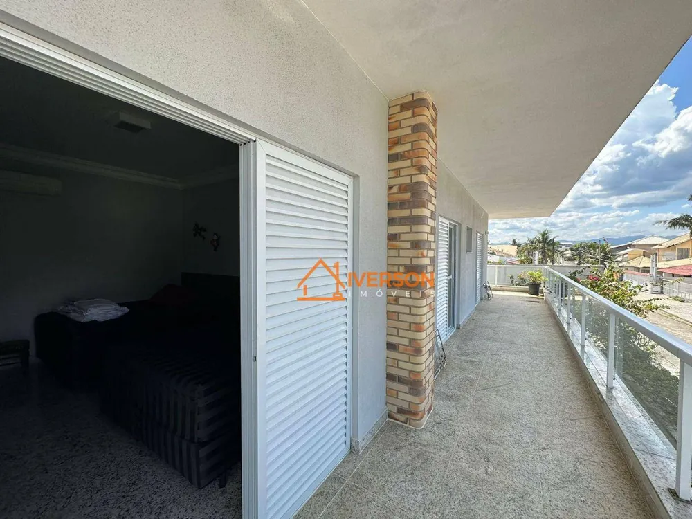 Sobrado, 11 quartos, 800 m² - Foto 4