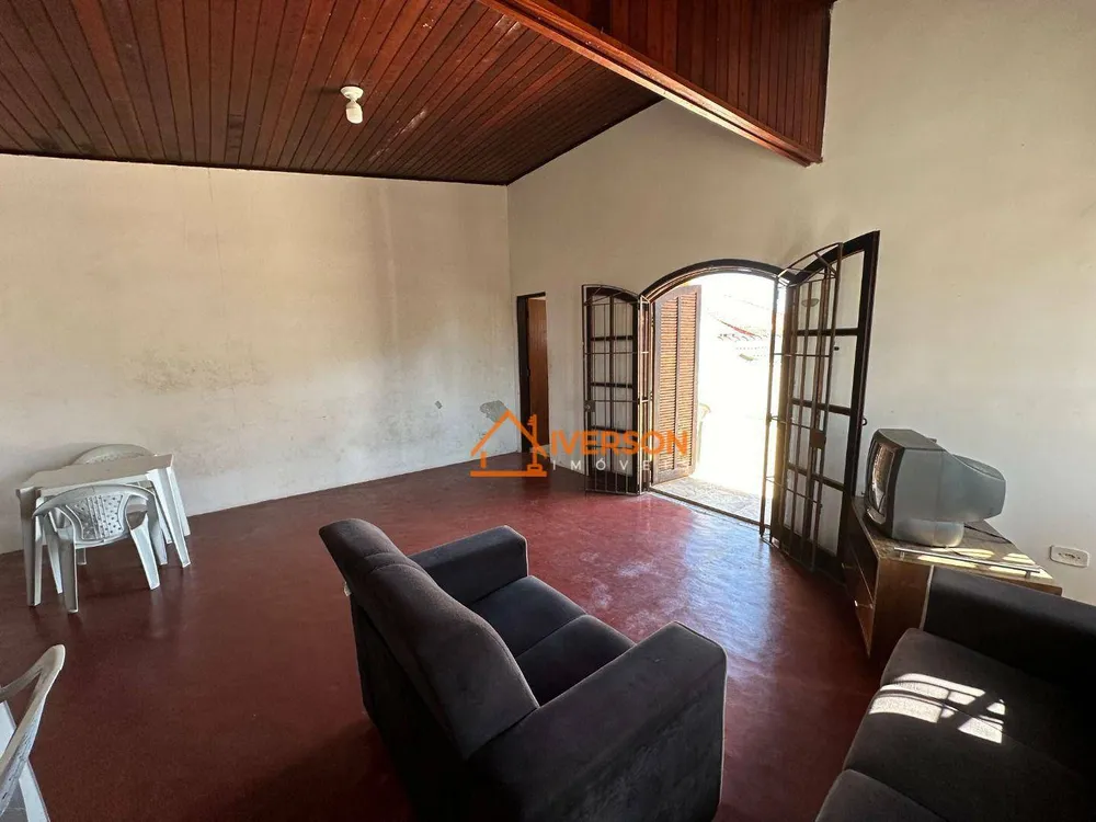 Casa, 6 quartos, 425 m² - Foto 2