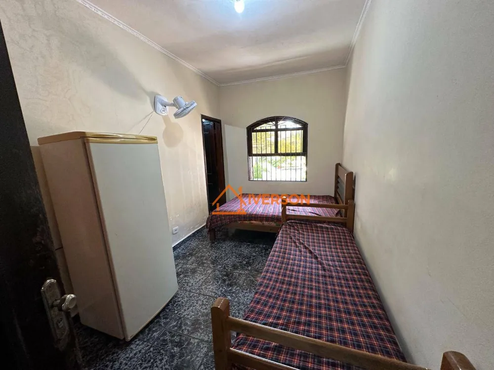 Casa, 6 quartos, 425 m² - Foto 3