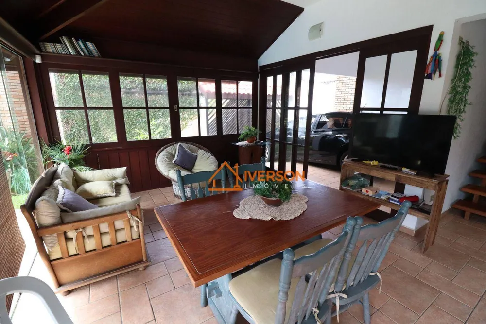 Sobrado, 5 quartos, 297 m² - Foto 9