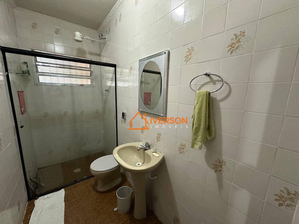 Casa, 2 quartos, 175 m² - Foto 1