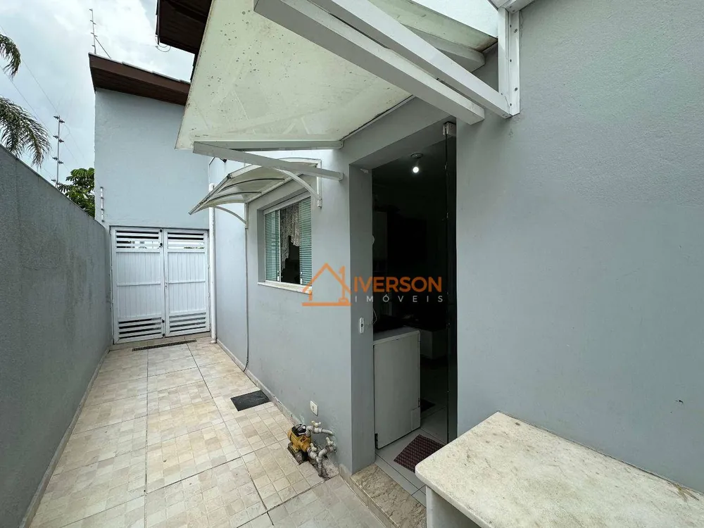 Casa, 4 quartos, 206 m² - Foto 11