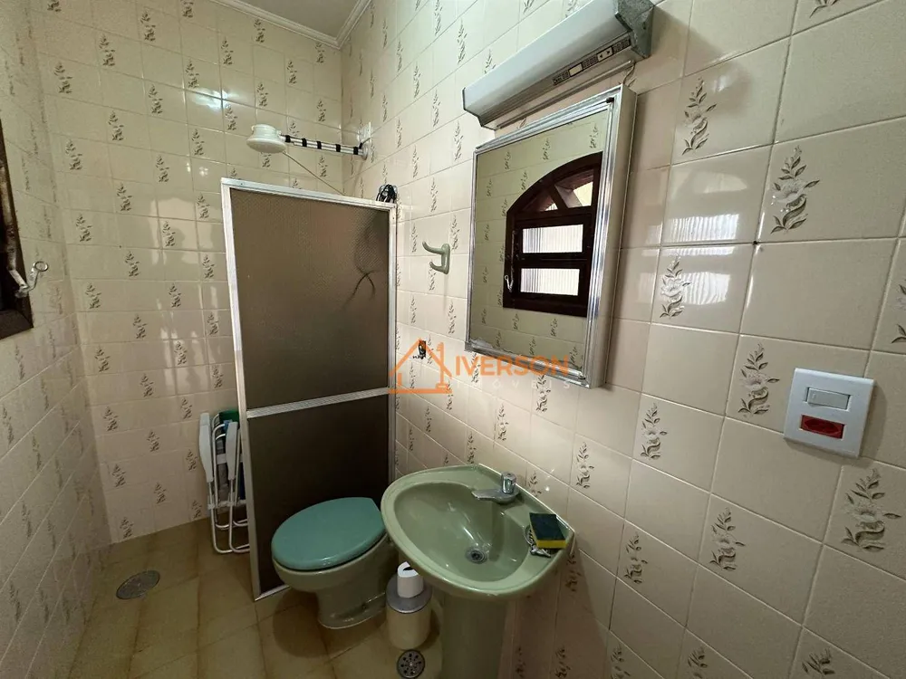 Casa, 4 quartos, 240 m² - Foto 3