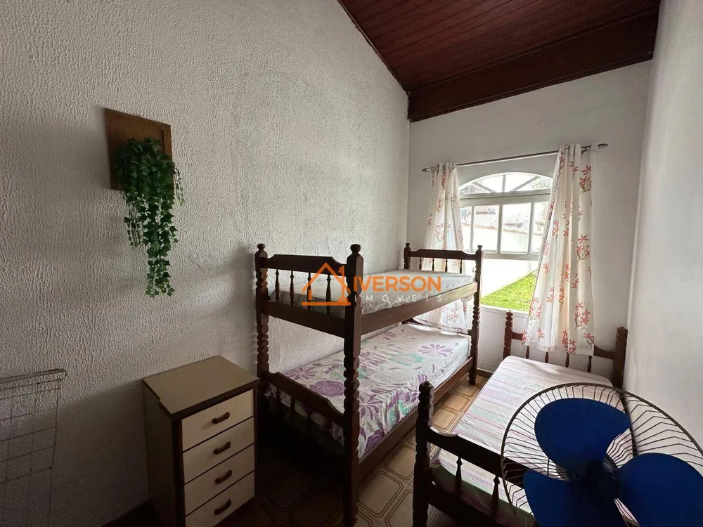 Casa, 3 quartos, 231 m² - Foto 15
