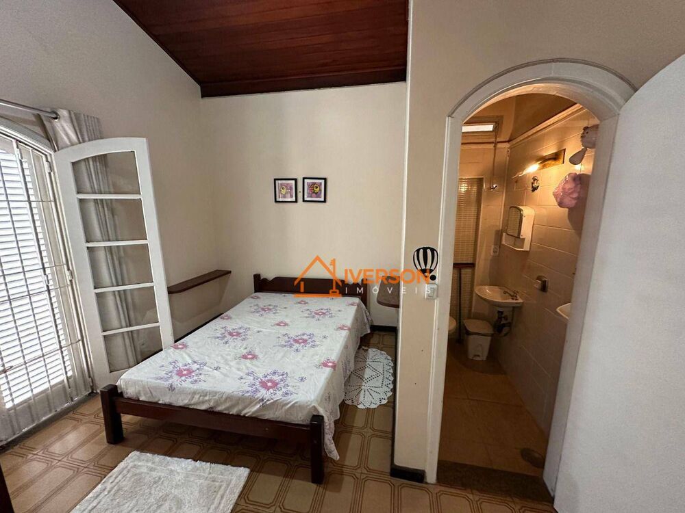 Casa, 3 quartos, 231 m² - Foto 3