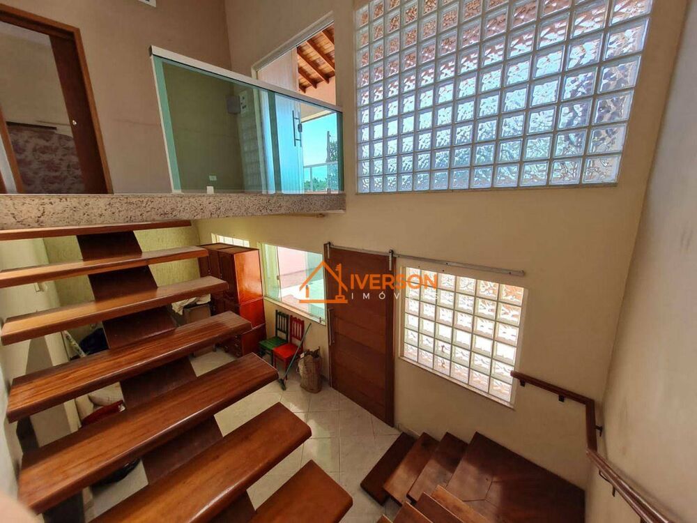 Sobrado, 5 quartos, 114 m² - Foto 8