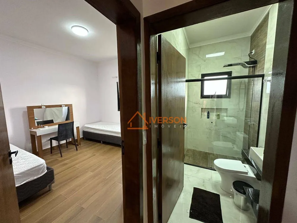 Sobrado, 5 quartos, 250 m² - Foto 2