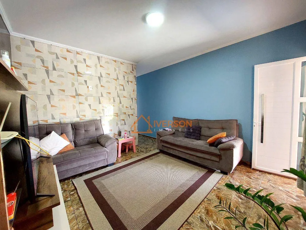 Casa, 4 quartos, 150 m² - Foto 1