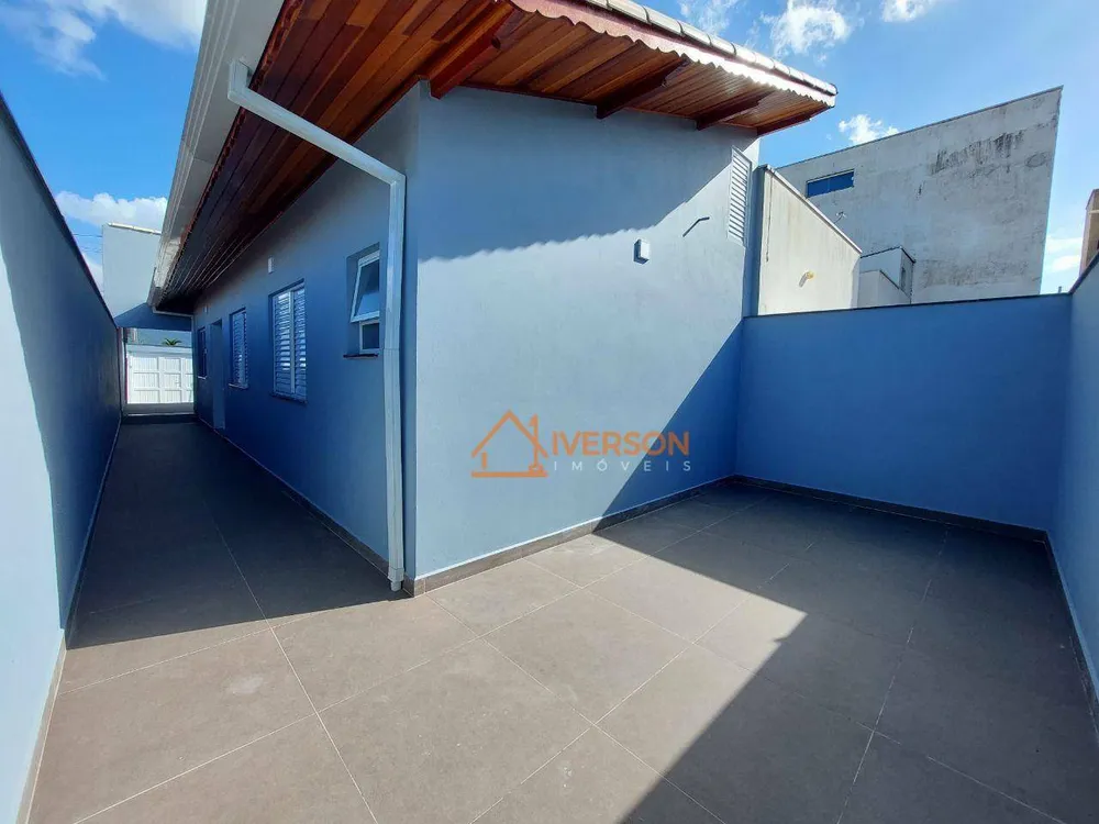 Casa, 2 quartos, 82 m² - Foto 1