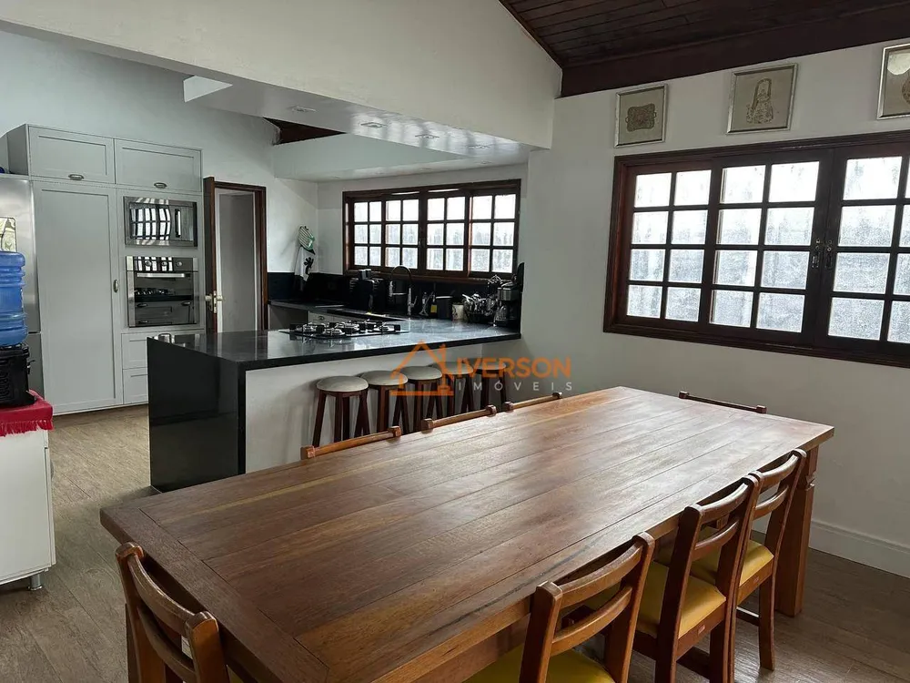 Casa, 4 quartos, 249 m² - Foto 3