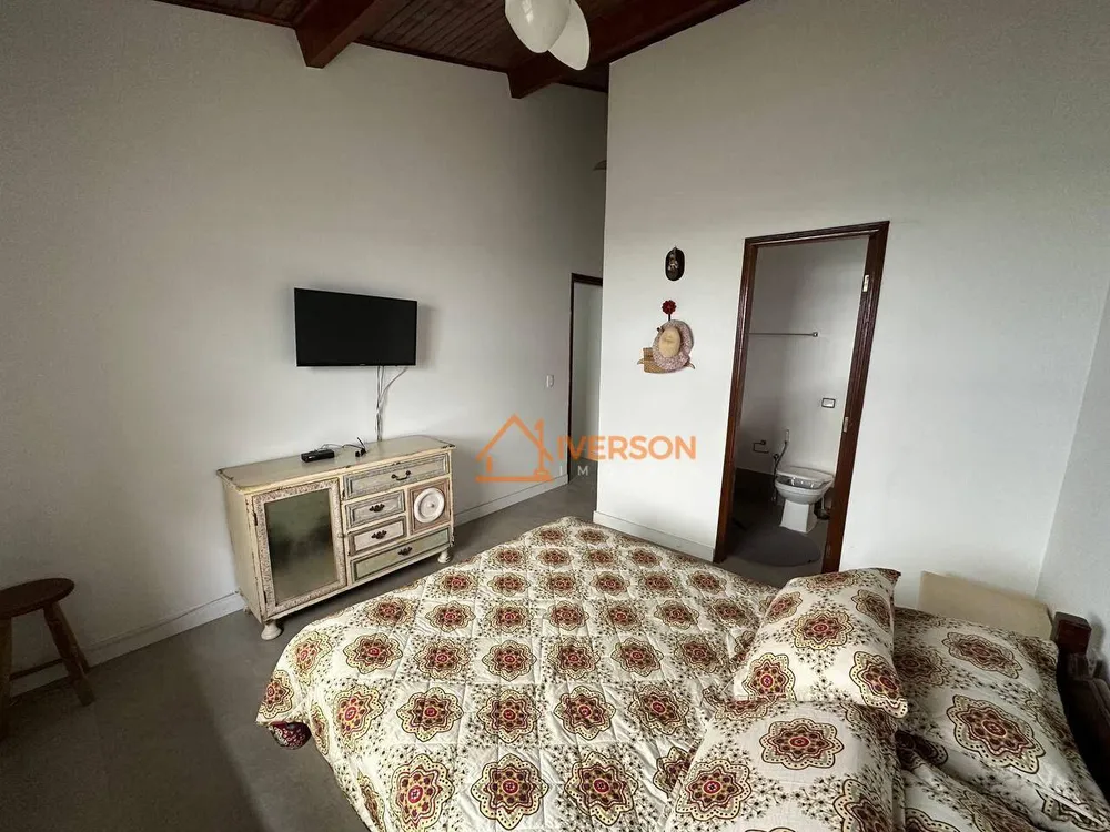 Casa, 4 quartos, 249 m² - Foto 5