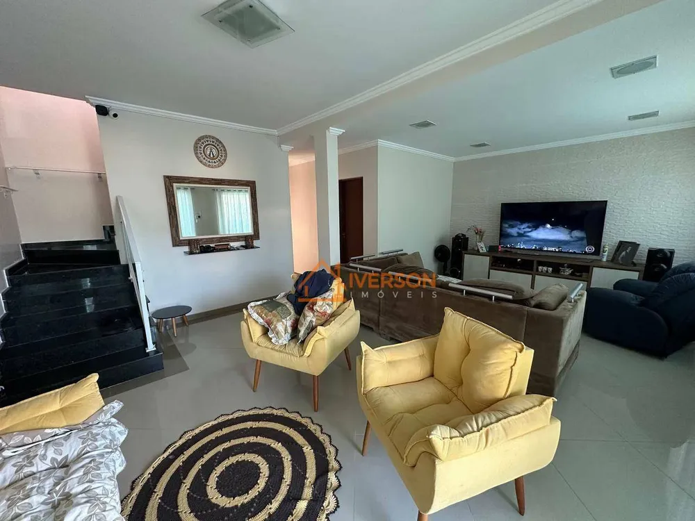 Sobrado, 4 quartos, 225 m² - Foto 2