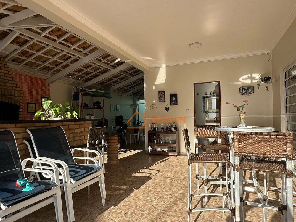 Sobrado, 4 quartos, 225 m² - Foto 3