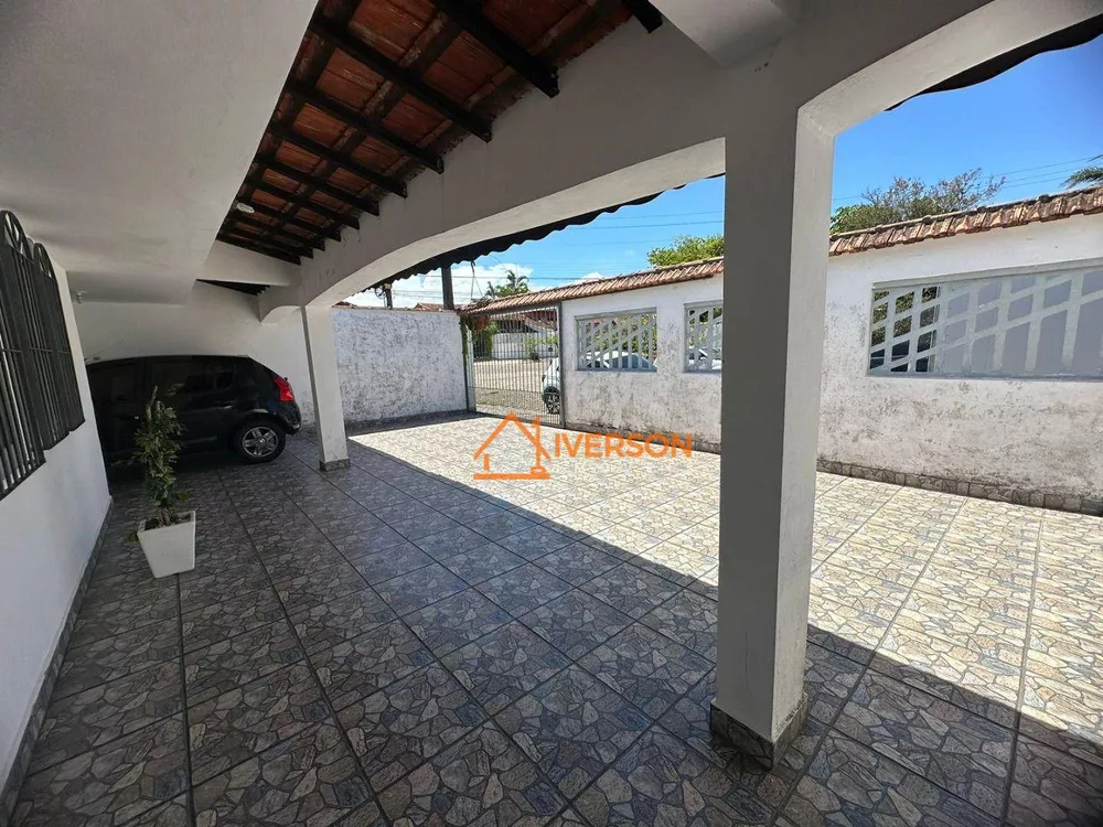 Casa à venda com 3 quartos, 137m² - Foto 3