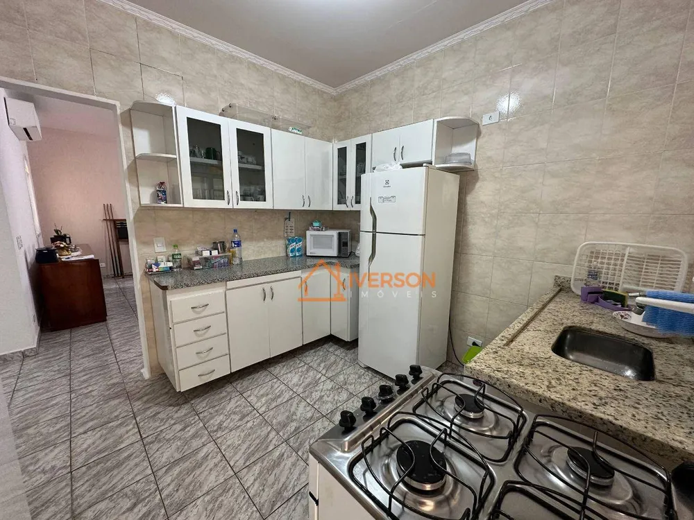Casa, 3 quartos, 186 m² - Foto 1