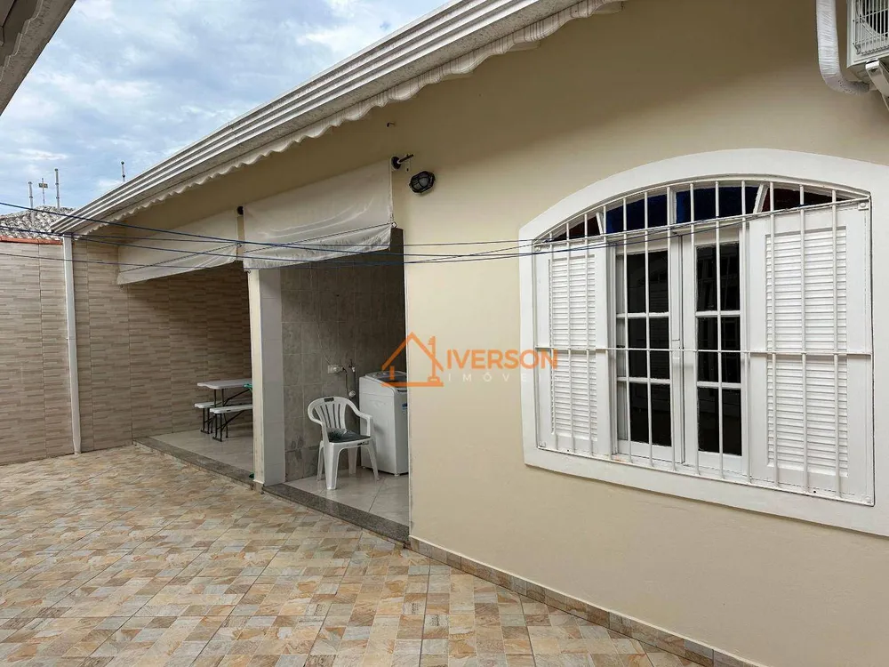 Casa, 3 quartos, 186 m² - Foto 8