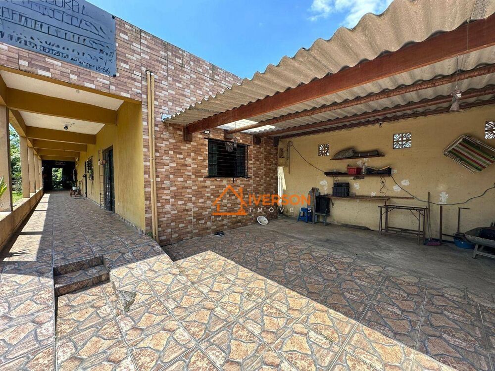 Chácara, 4 quartos, 770 m² - Foto 1