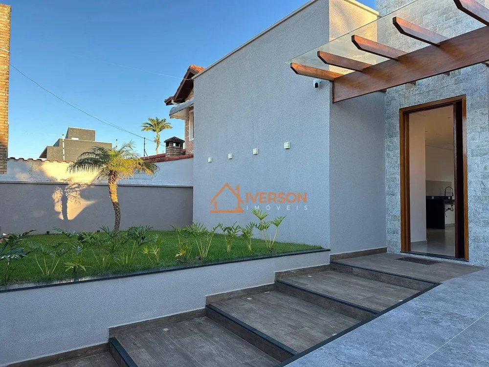 Casa, 3 quartos, 130 m² - Foto 1