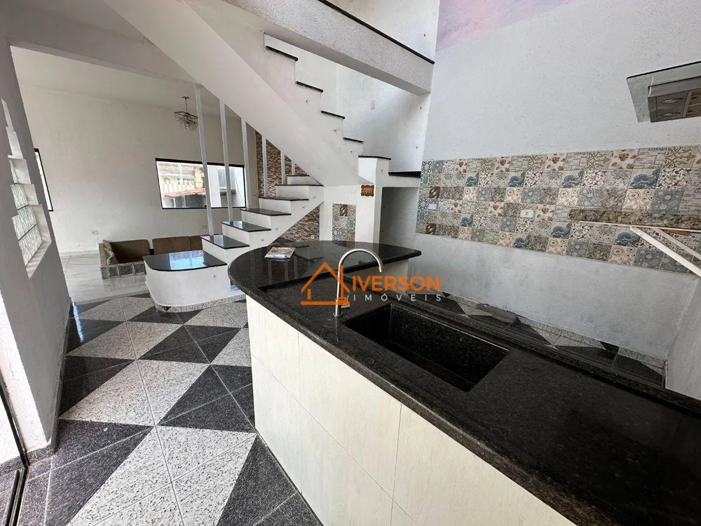 Sobrado, 3 quartos, 275 m² - Foto 6