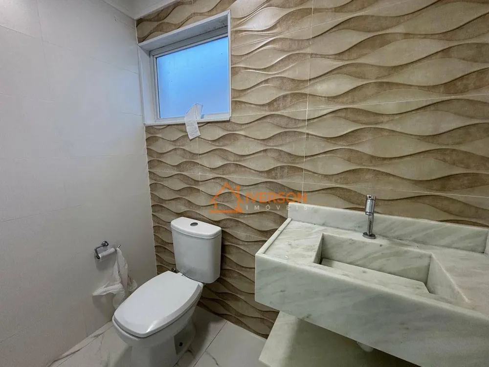 Sobrado, 3 quartos, 300 m² - Foto 1