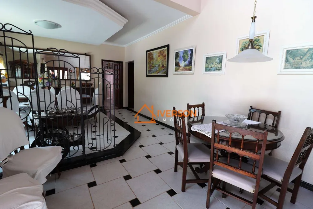 Casa, 3 quartos, 529 m² - Foto 3