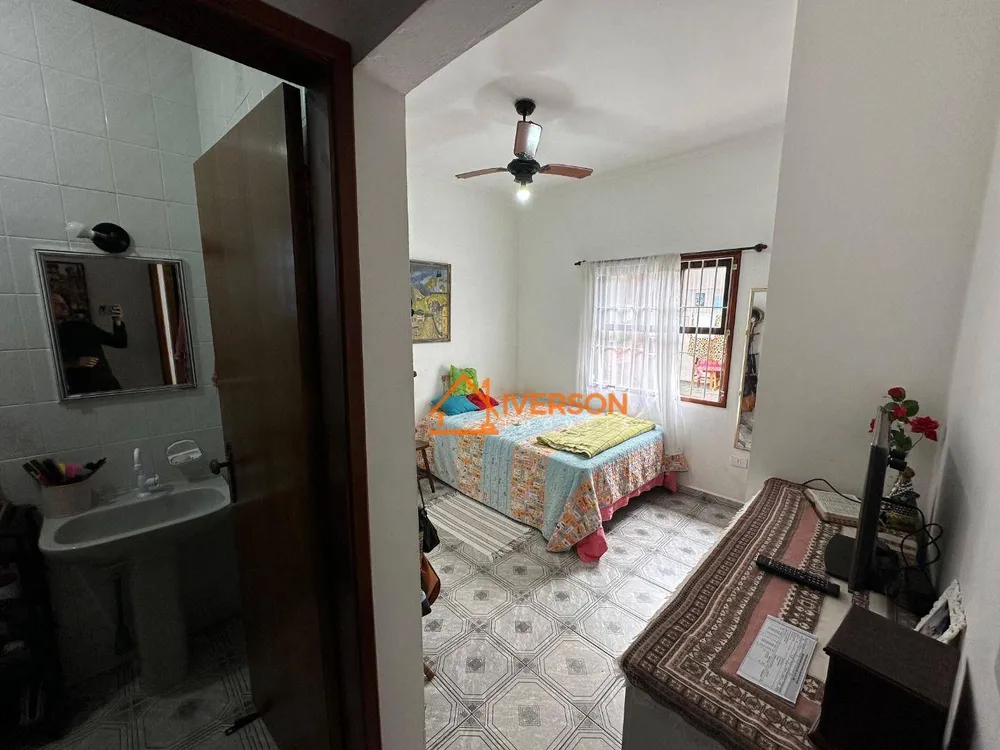 Casa, 3 quartos, 141 m² - Foto 4