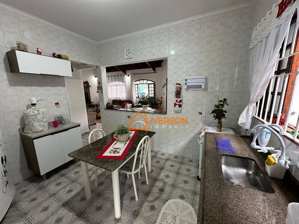 Casa, 3 quartos, 141 m² - Foto 3
