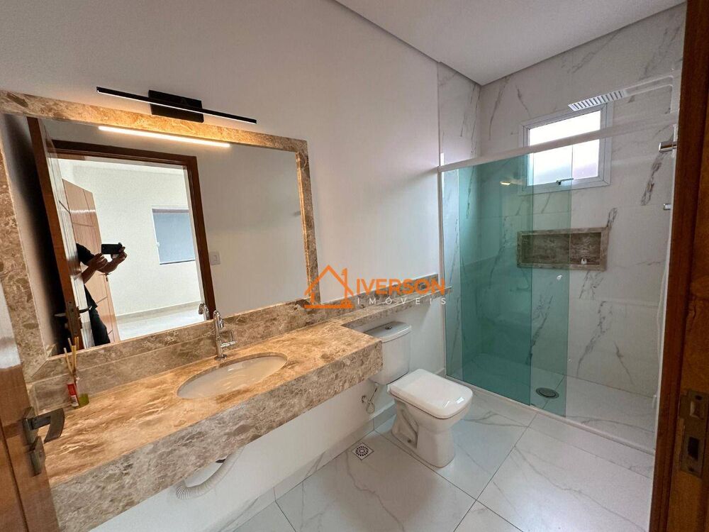 Casa à venda com 3 quartos, 155m² - Foto 11