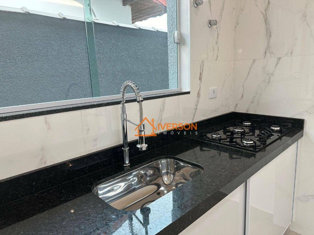 Casa à venda com 3 quartos, 155m² - Foto 7