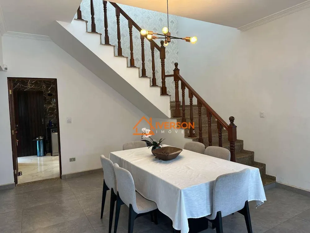 Sobrado, 5 quartos, 311 m² - Foto 3