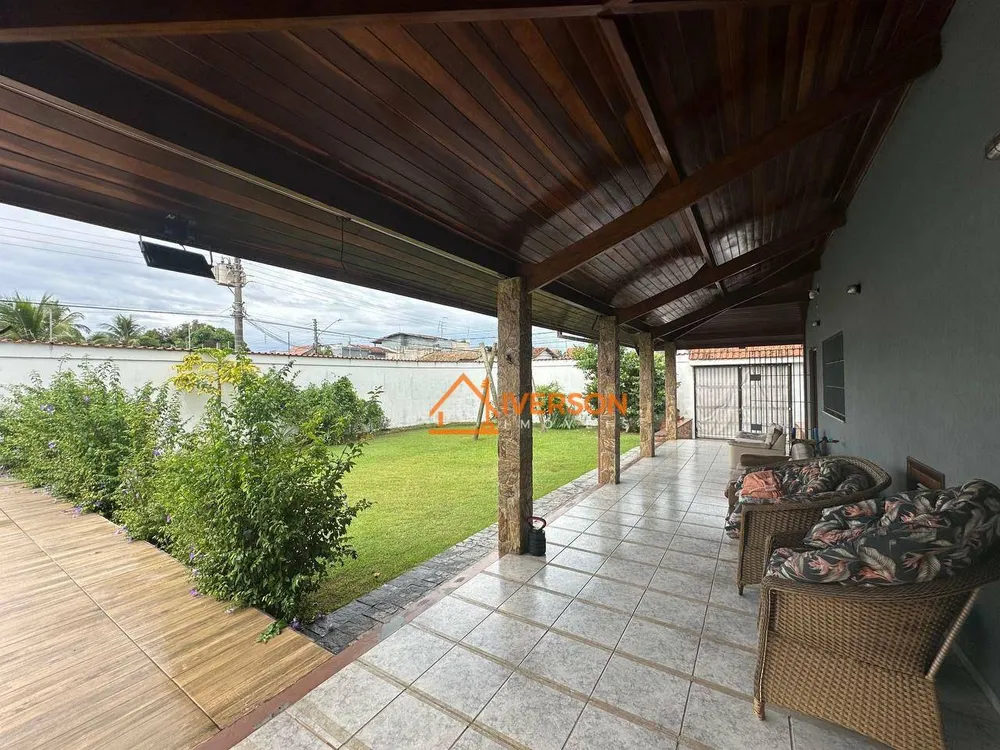 Sobrado, 5 quartos, 311 m² - Foto 1