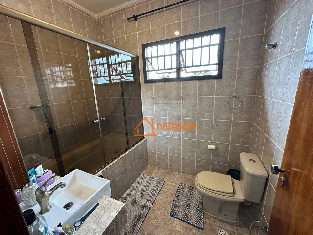 Sobrado, 5 quartos, 311 m² - Foto 11