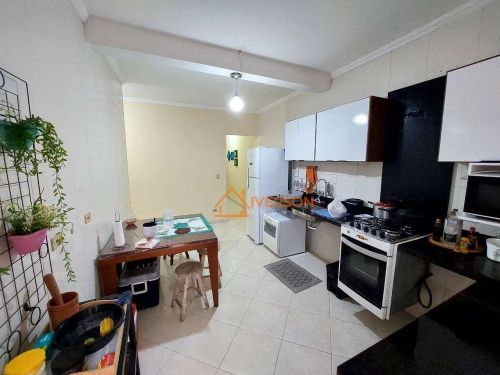 Casa, 2 quartos, 185 m² - Foto 2