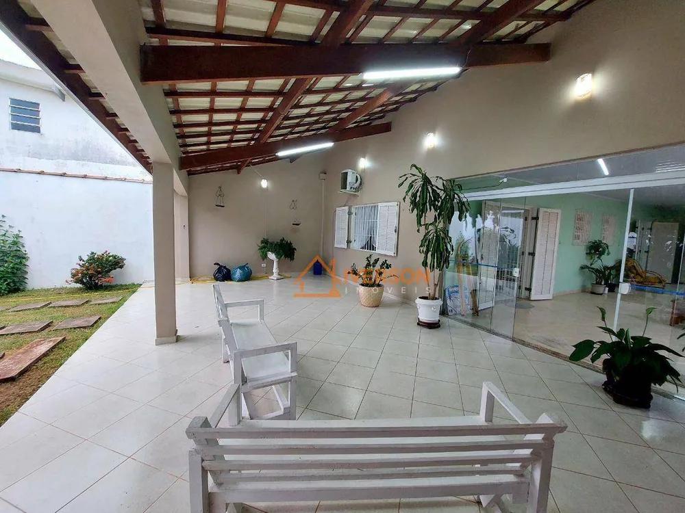 Casa, 2 quartos, 185 m² - Foto 11