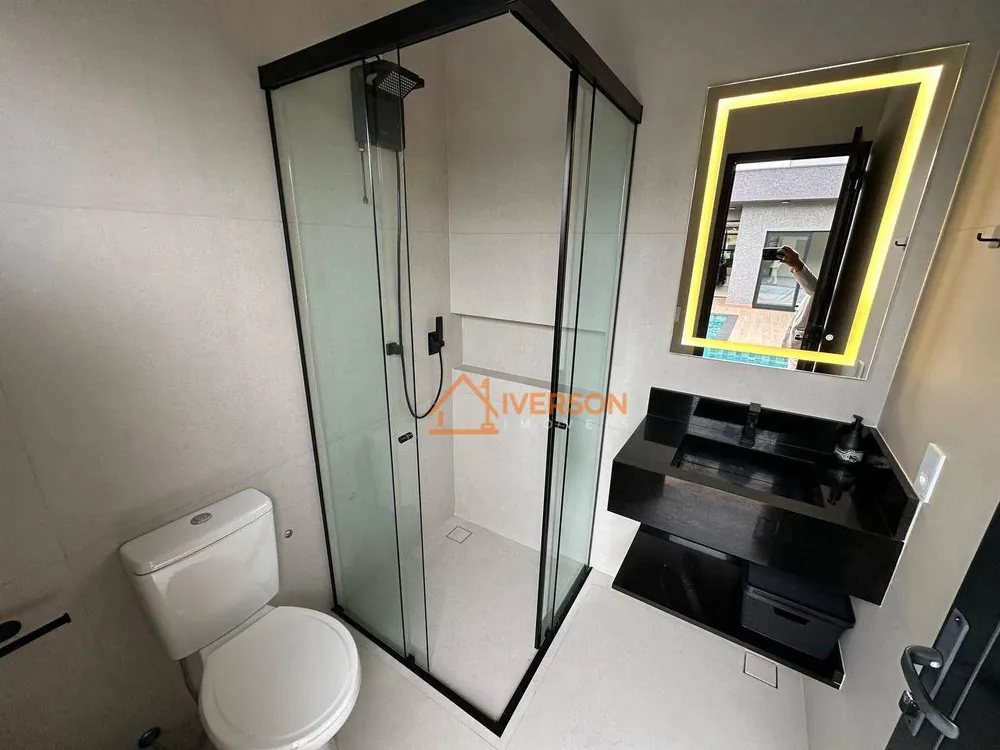 Casa, 3 quartos, 200 m² - Foto 1