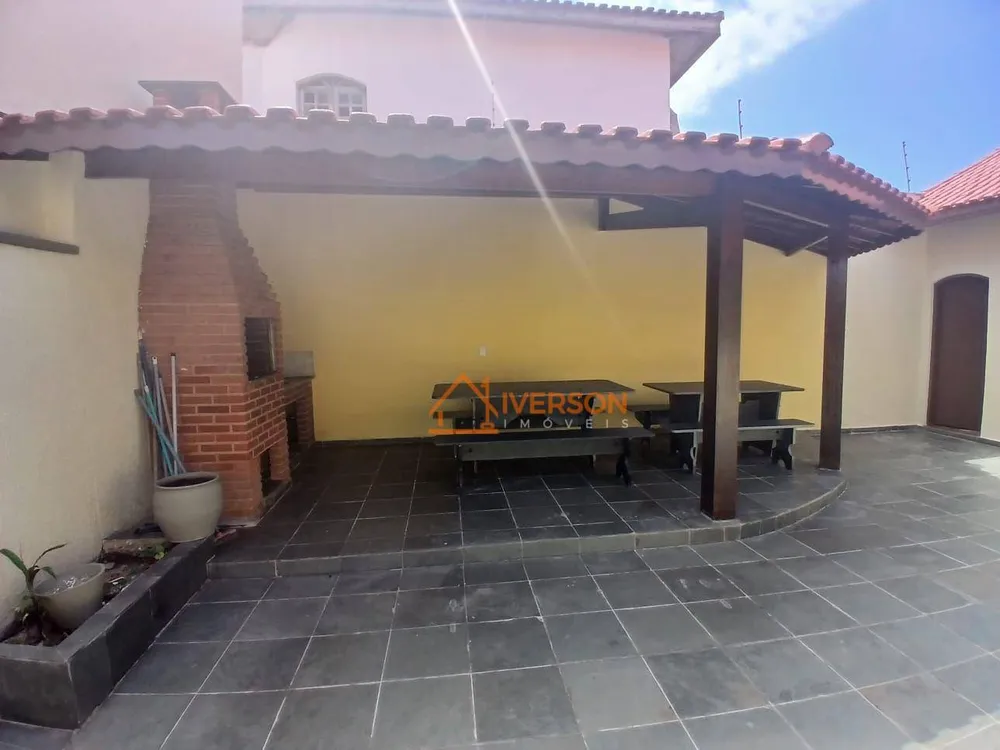 Casa, 3 quartos, 199 m² - Foto 4