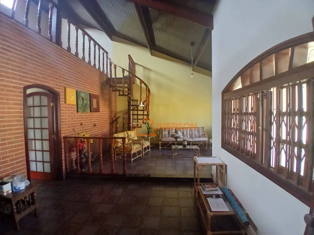 Casa, 3 quartos, 199 m² - Foto 3