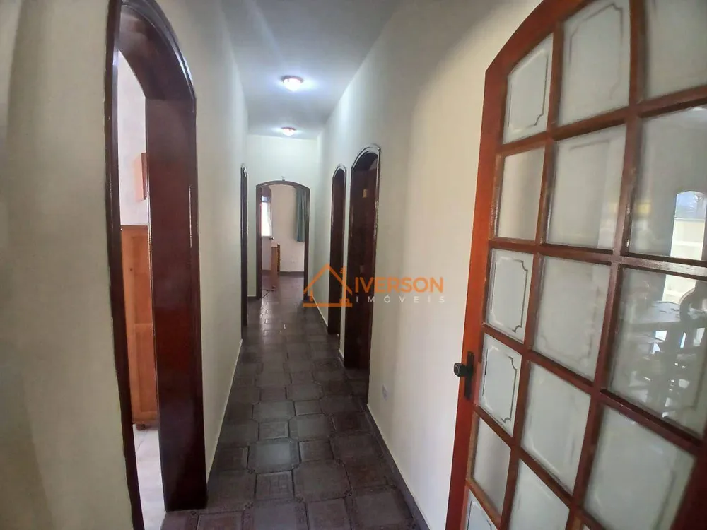 Casa, 3 quartos, 199 m² - Foto 4