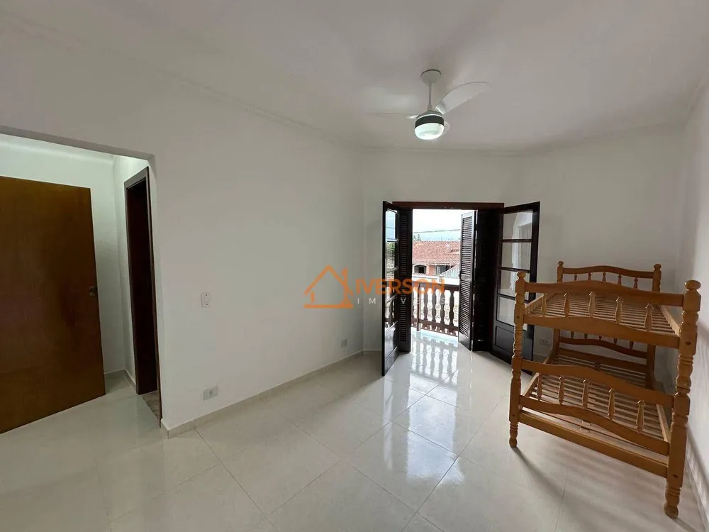 Sobrado, 3 quartos, 176 m² - Foto 2