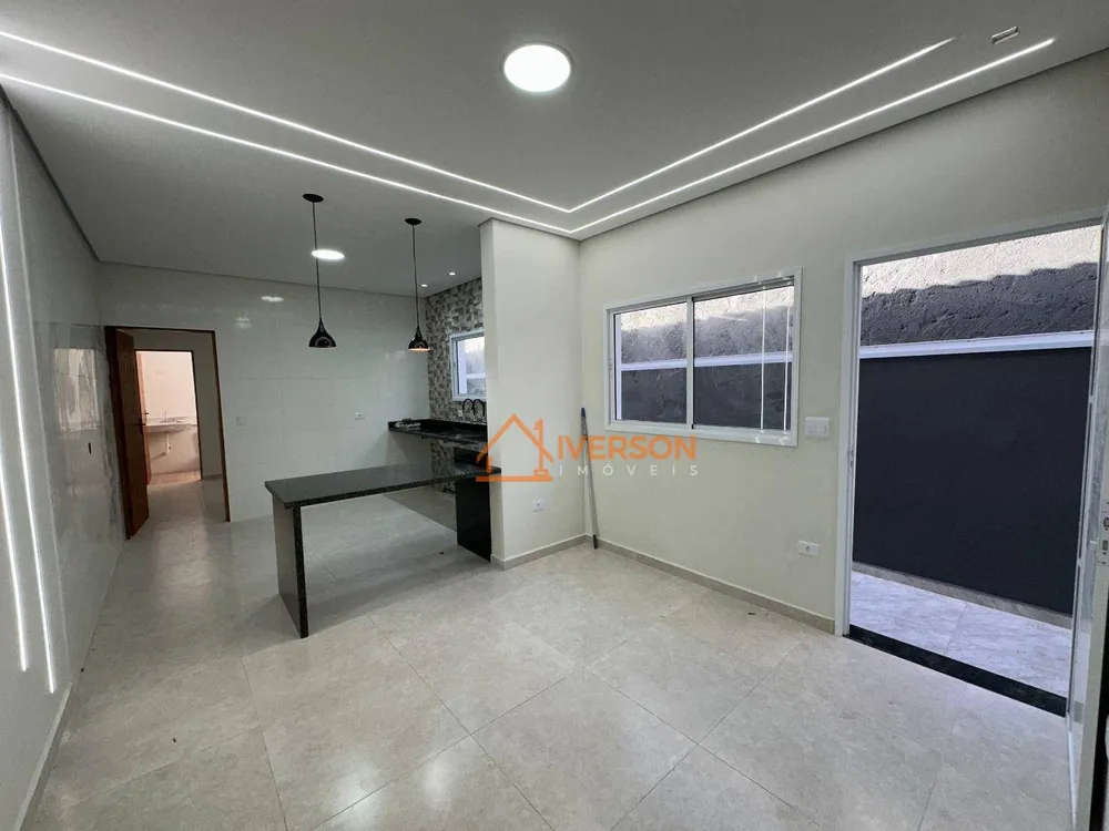 Casa, 2 quartos, 72 m² - Foto 2