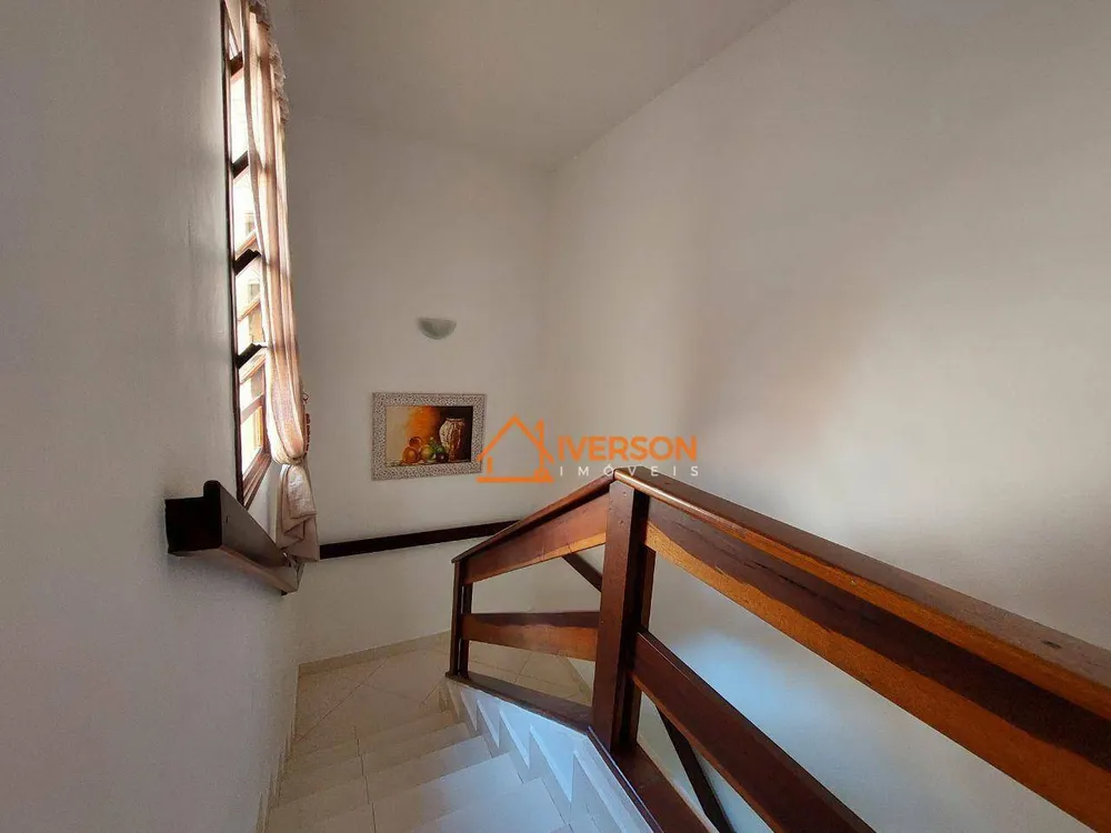 Sobrado, 4 quartos, 270 m² - Foto 3