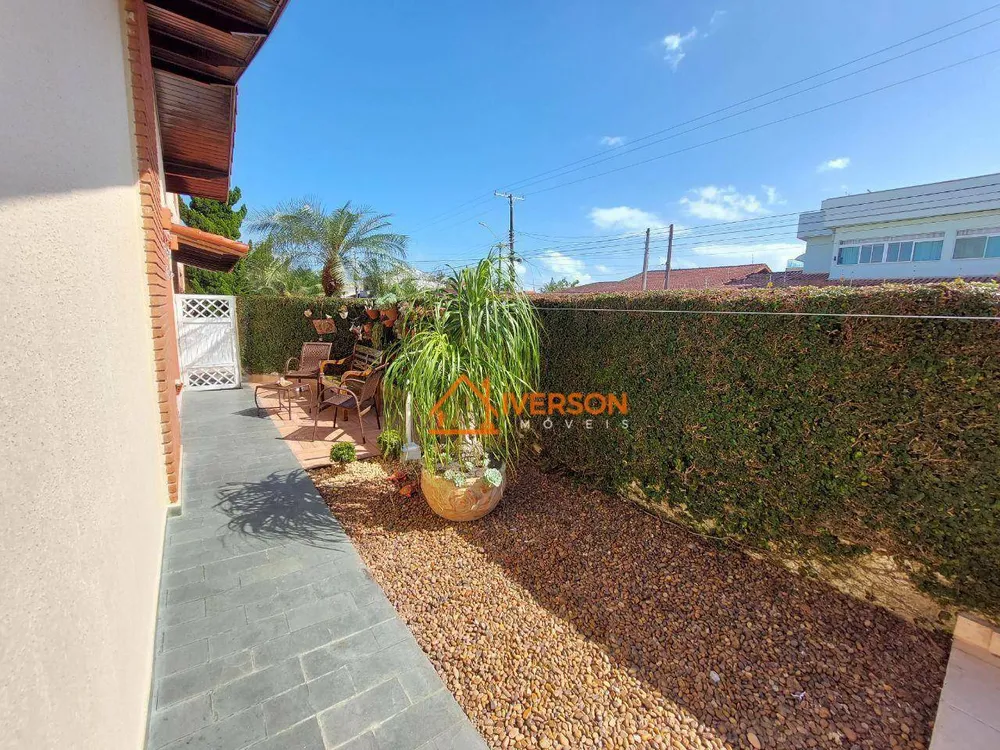 Sobrado, 4 quartos, 270 m² - Foto 10
